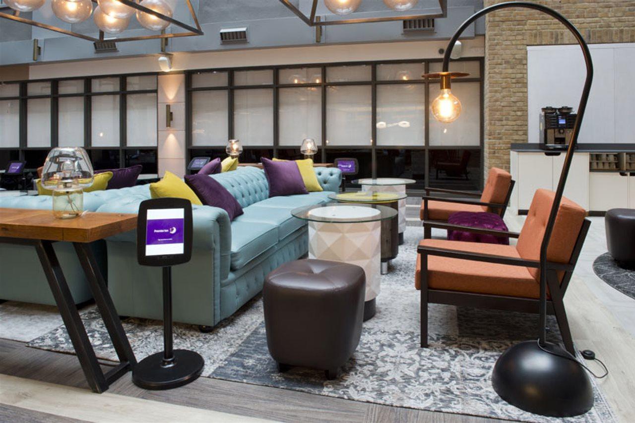Premier Inn London King'S Cross Bagian luar foto