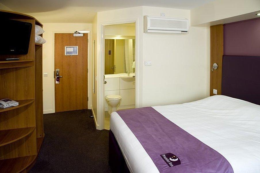 Premier Inn London King'S Cross Bagian luar foto