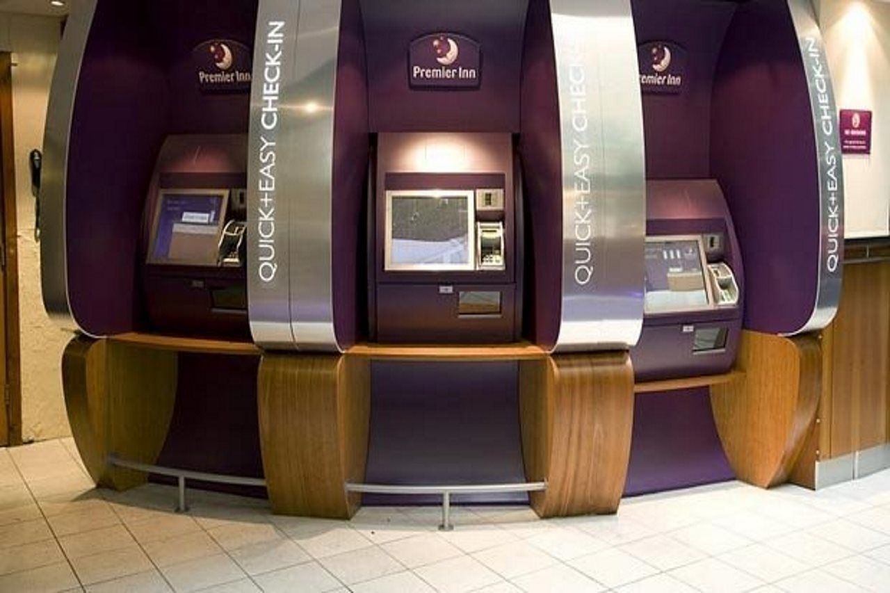 Premier Inn London King'S Cross Bagian luar foto
