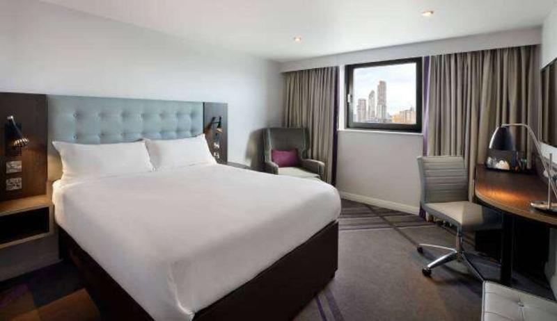 Premier Inn London King'S Cross Bagian luar foto